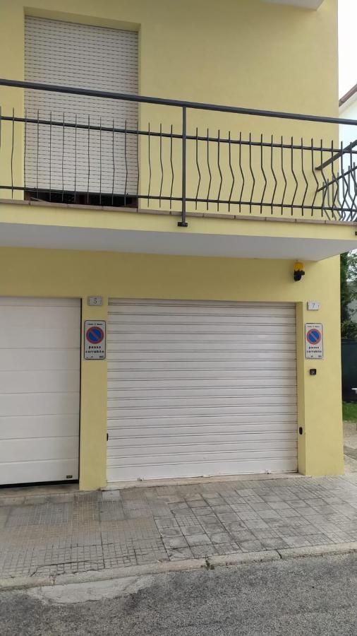 Appartamento Marcella A Due Passi Dal Mare Marcelli Kültér fotó